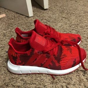 Adidas Swift Run Red Camo